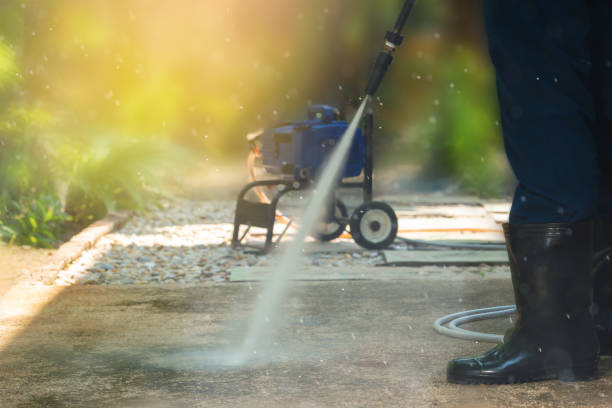 Best Playground Equipment Cleaning  in Greensburg, PA
